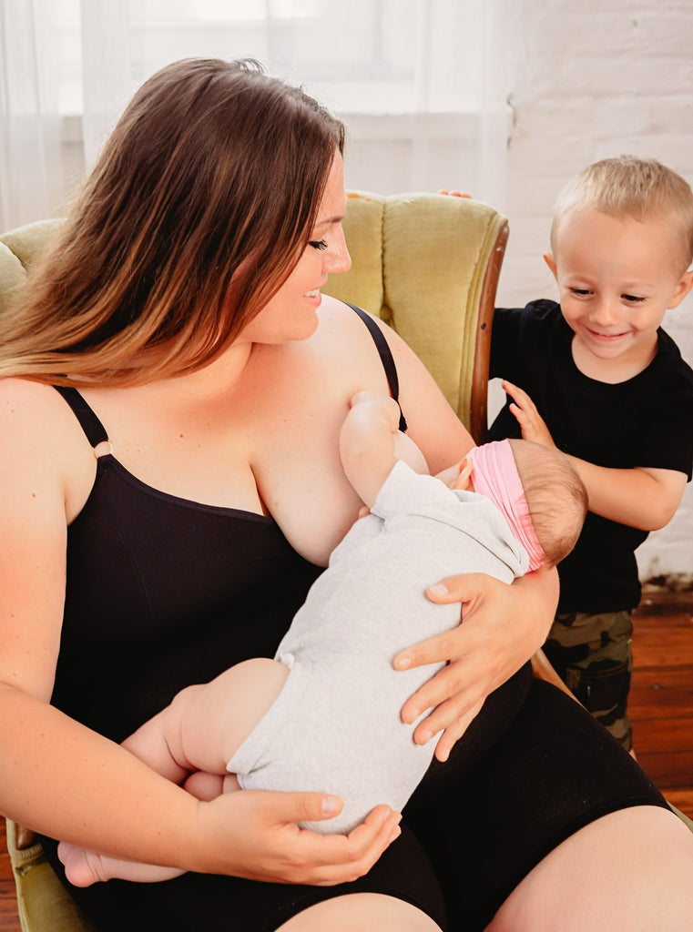 Top 5 Gifts for Breastfeeding Moms: Nursing and Pumping Must-Haves