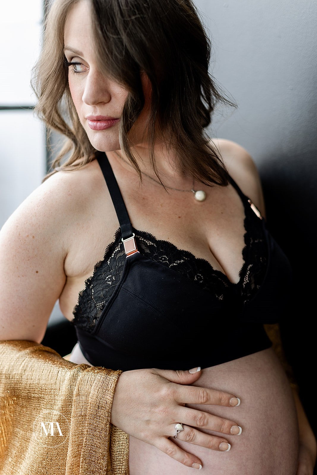 Expert Bra Fitting For Pregnancy and Breastfeeding